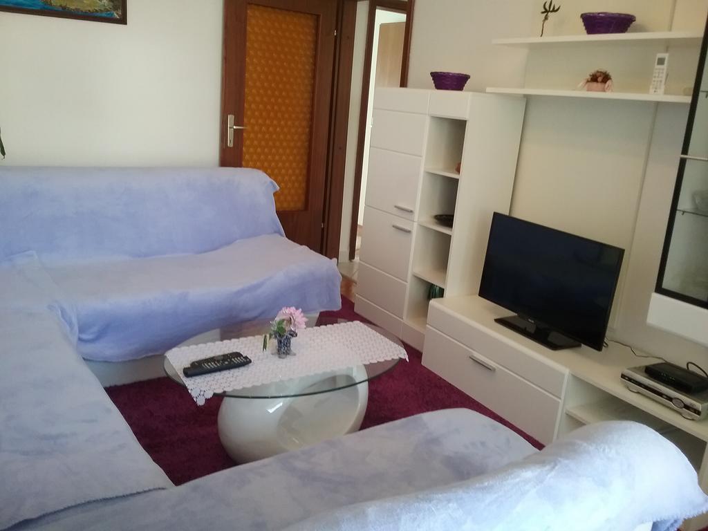 Apartment Mirjana Fažana Esterno foto
