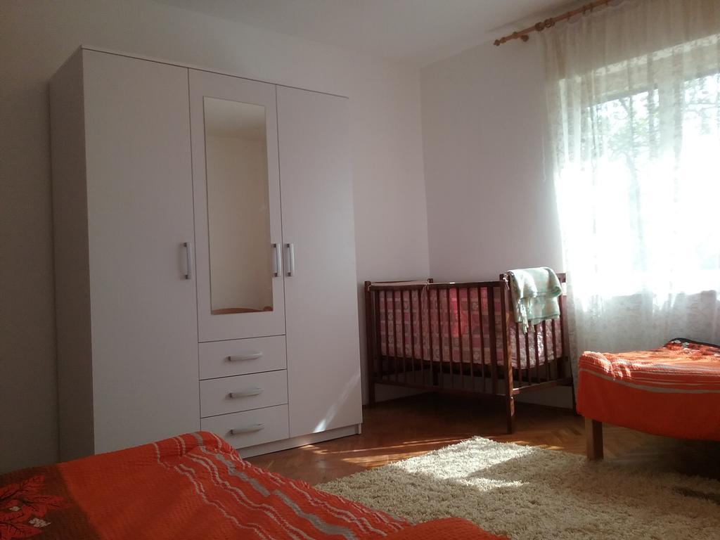 Apartment Mirjana Fažana Esterno foto
