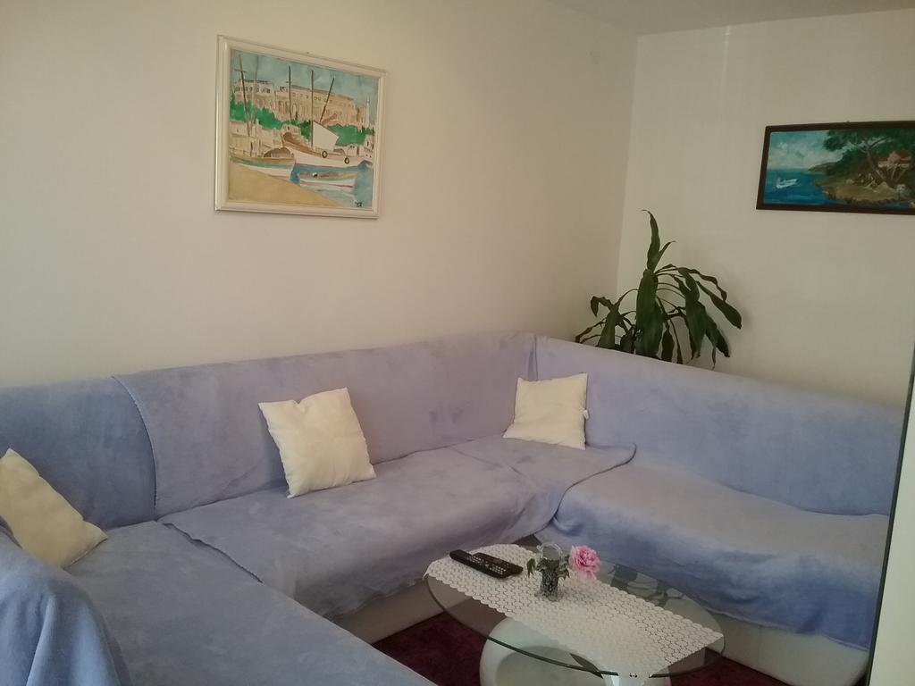 Apartment Mirjana Fažana Esterno foto